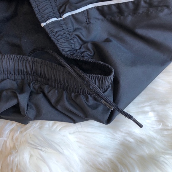 ✨2 for $30 Men’s Nike drawstring waist pants - Picture 8 of 8